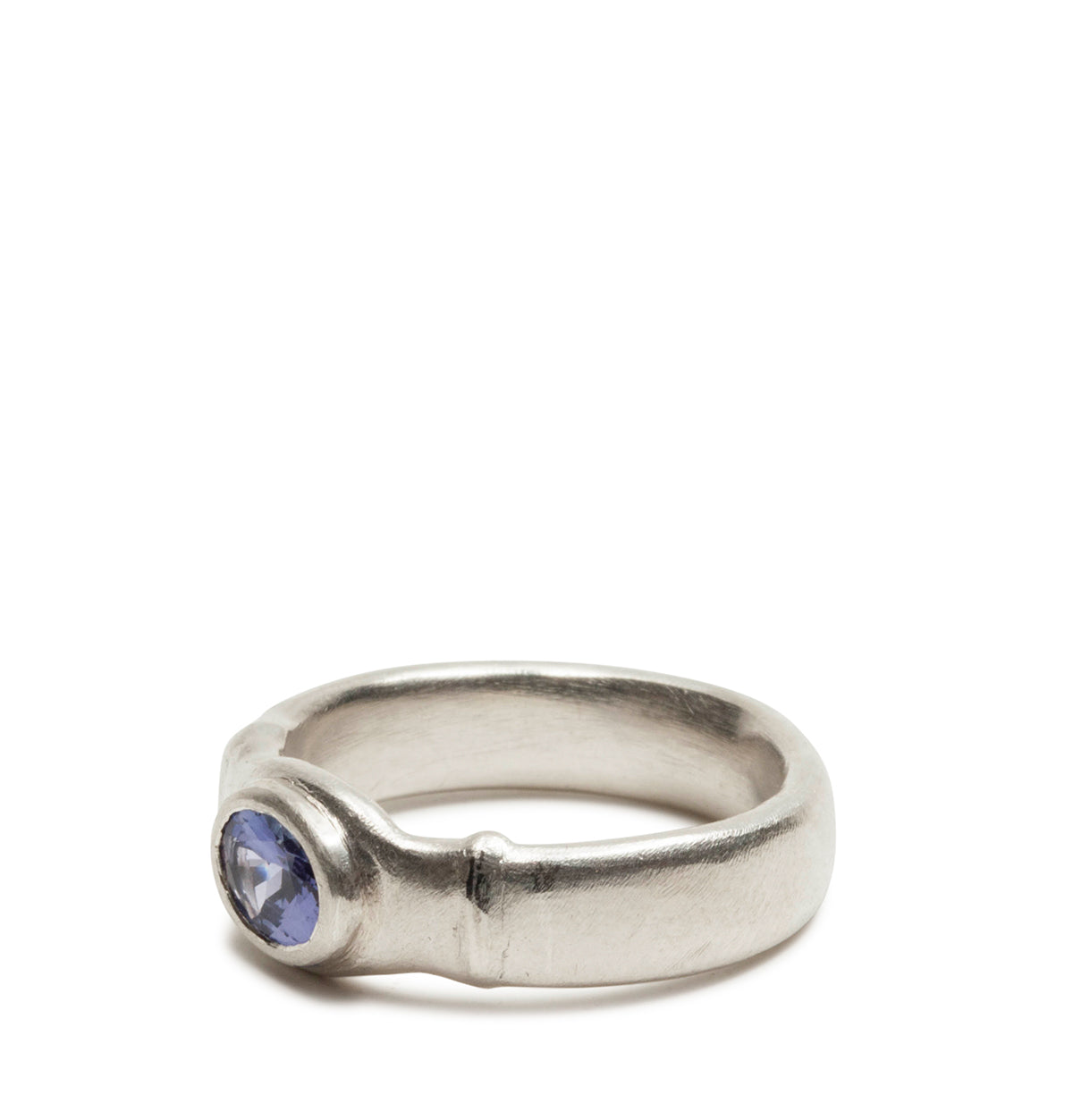 Matter 925 Silberring mit ovalem blauen Tansanit